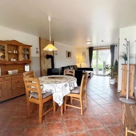 Vakantiehuis „fenja“ *